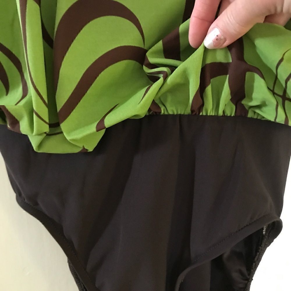 Mainstream Full Coverage One Piece Swimsuit - Picture 7 of 11